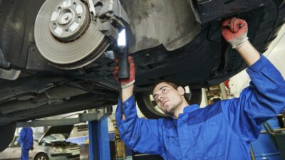 چه چیزی باعث ترمزهای اسفنجی می‌شود
چه چیزی باعث ترمزهای اسفنجی می‌شود